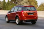 Mahindra XUV500 2015 года